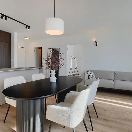 Fiorea - Center With Private Garage Parking