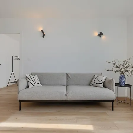 Fiorea - Center With Private Garage Parking Appartement