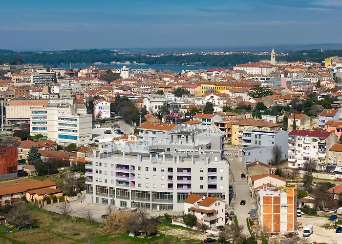 Apartment Fiorea *