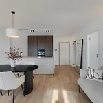 Apartment Fiorea - Center With Private Garage Parking *