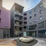 Fiorea - Center With Private Garage Parking Apartment *