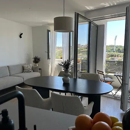 Fiorea شقة بولا