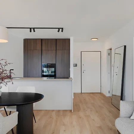 Fiorea - Center With Private Garage Parking *